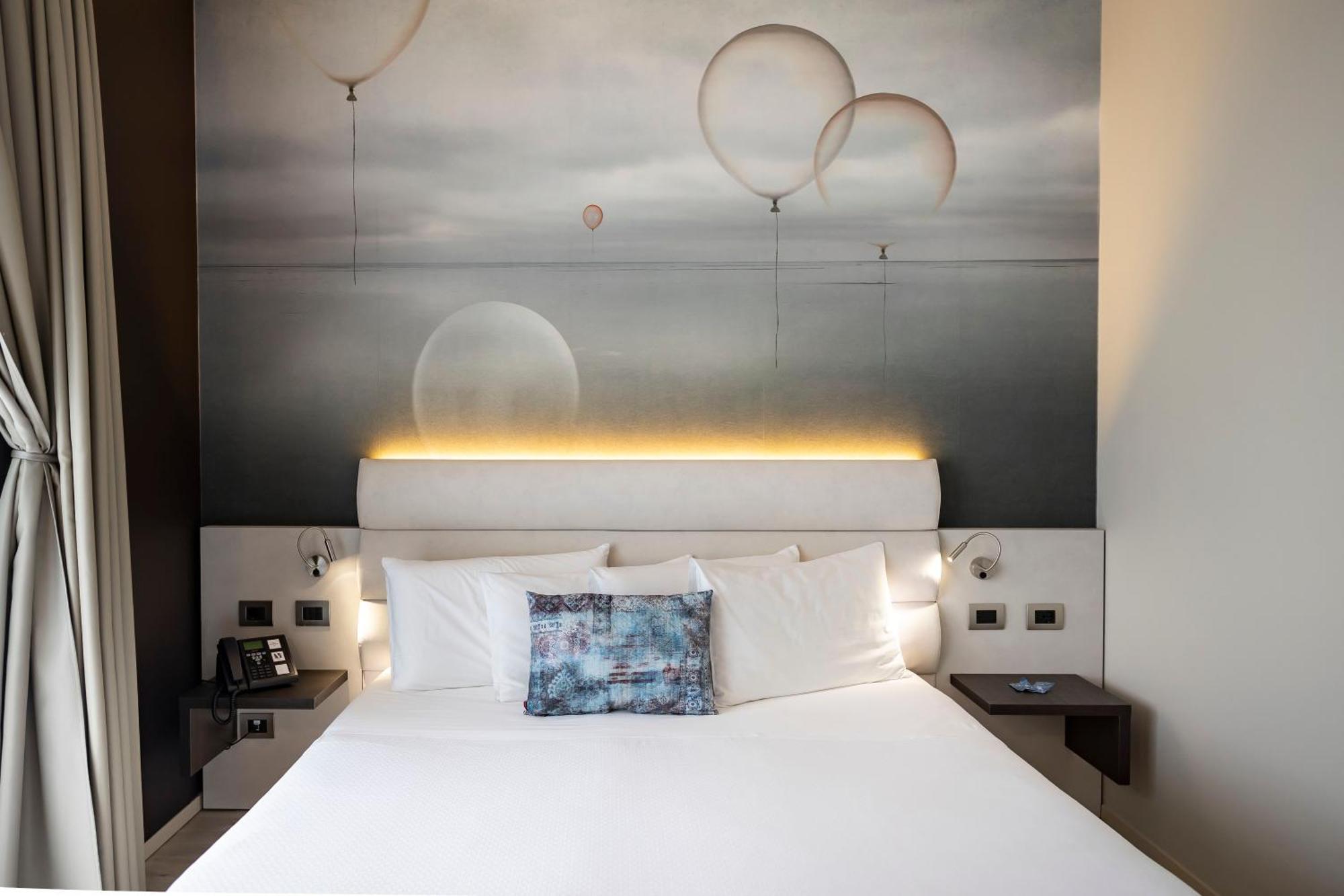 Vision Hotel 4*