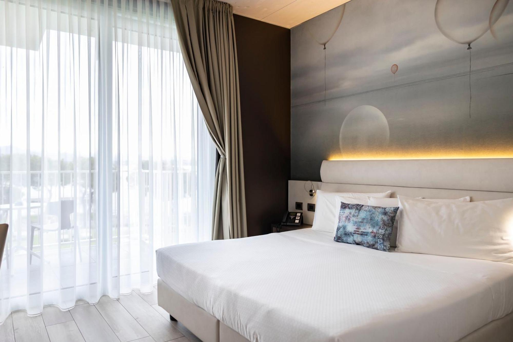 Hotel Vision 4*