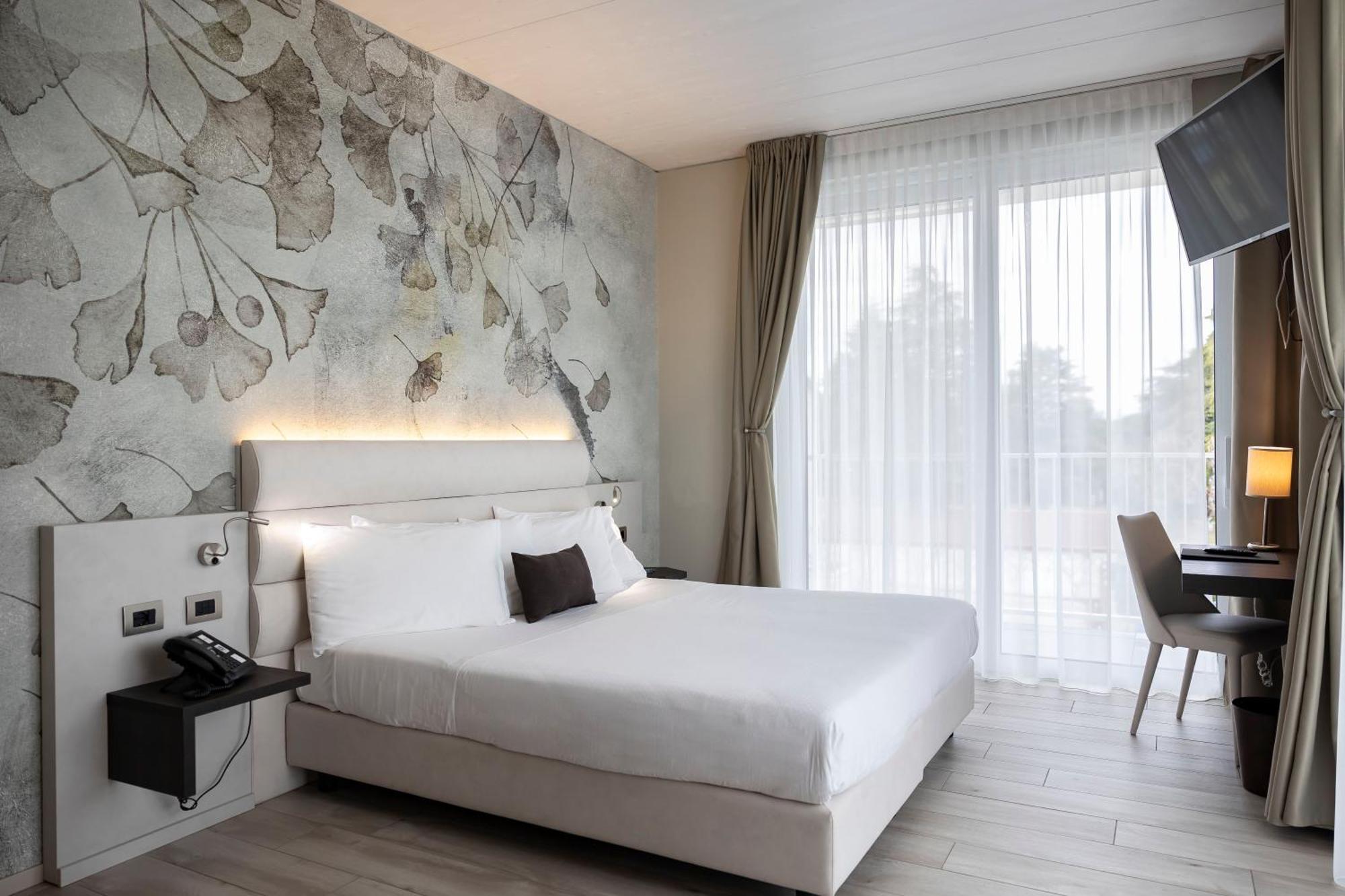 Hotel Vision 4*