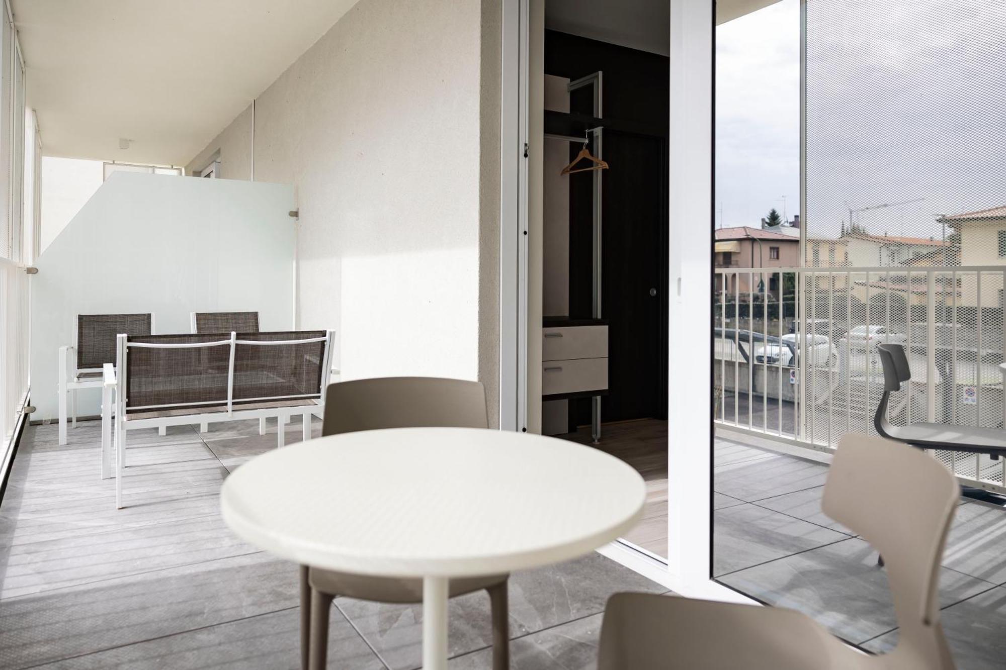 Vision Hotel